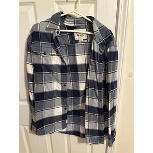 American Eagle flannel button down‎ shirts
